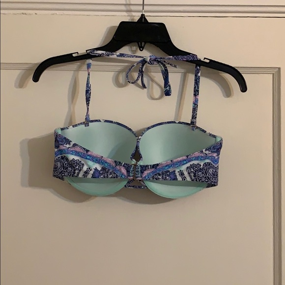 Victoria’s Secret bikini top - Picture 6 of 6